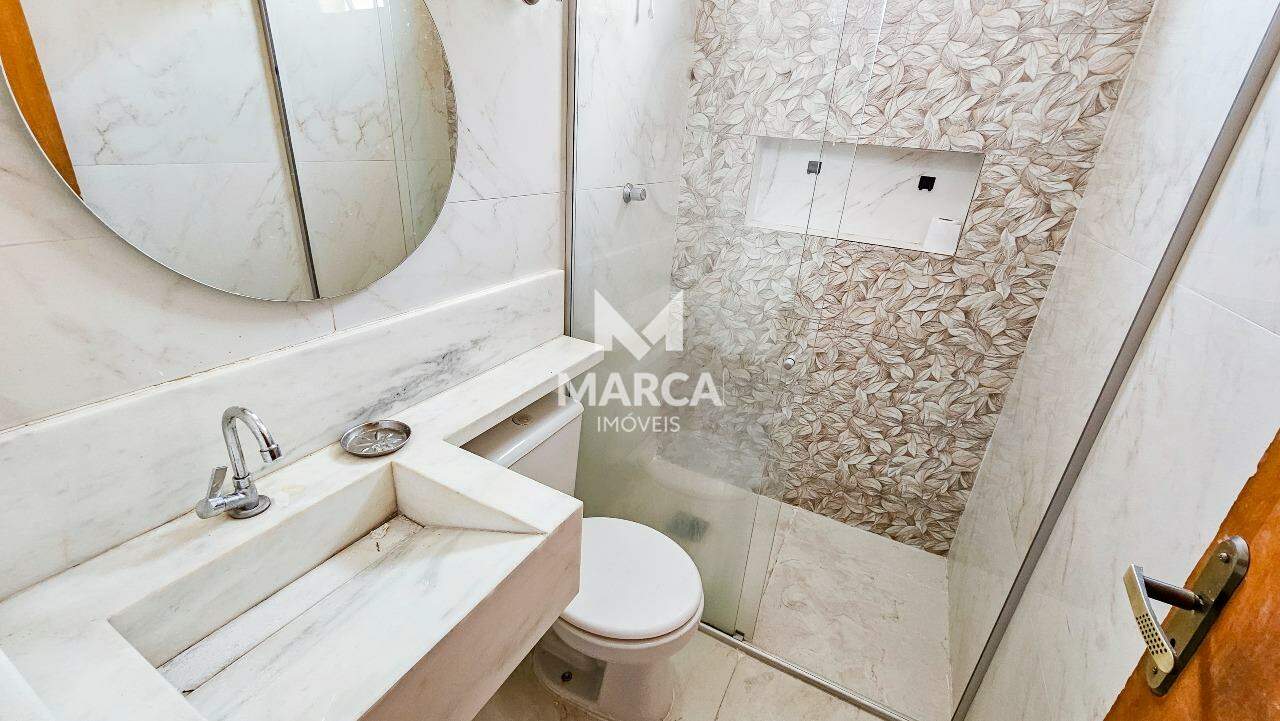 Cobertura para aluguel no Castelo: