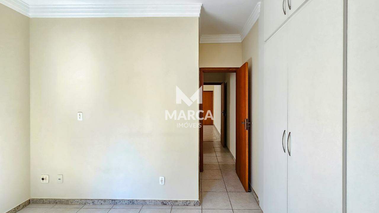 Apartamento para aluguel no Castelo: