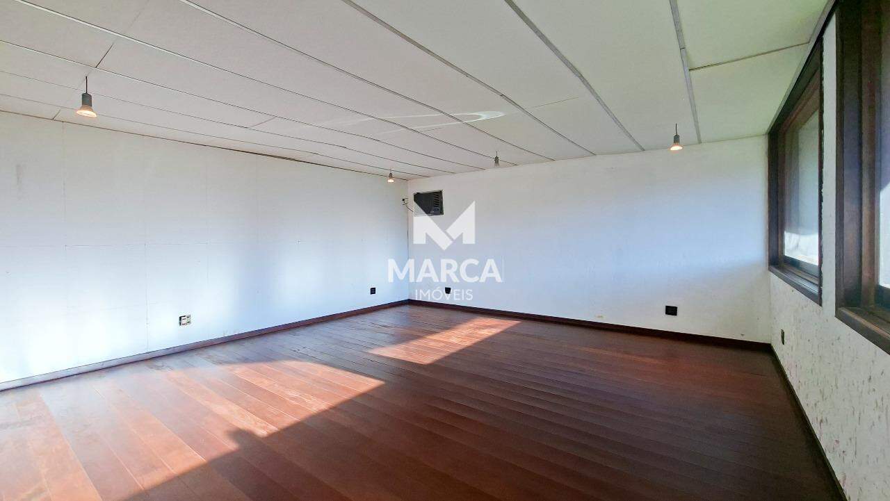 Casa em Condomínio para aluguel no Vila Del Rey: