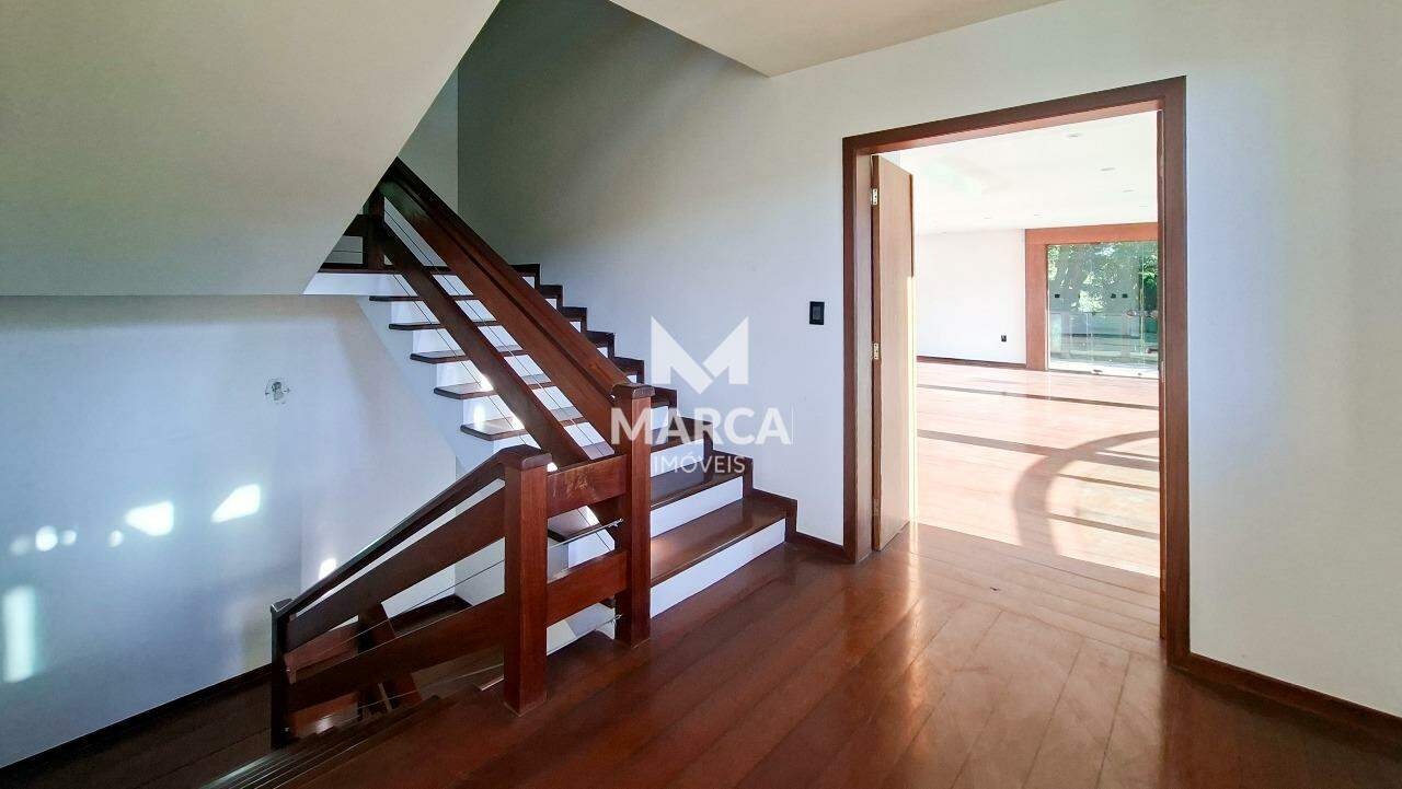 Casa em Condomínio para aluguel no Vila Del Rey: