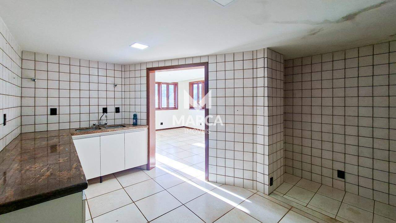 Casa em Condomínio para aluguel no Vila Del Rey:
