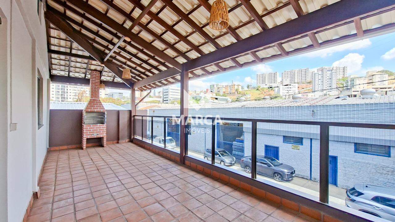 Casa para aluguel no Alpes: