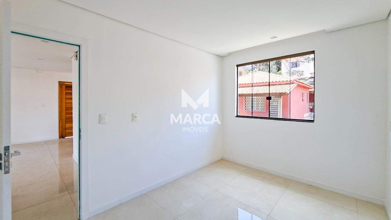 Casa para aluguel no Alpes: