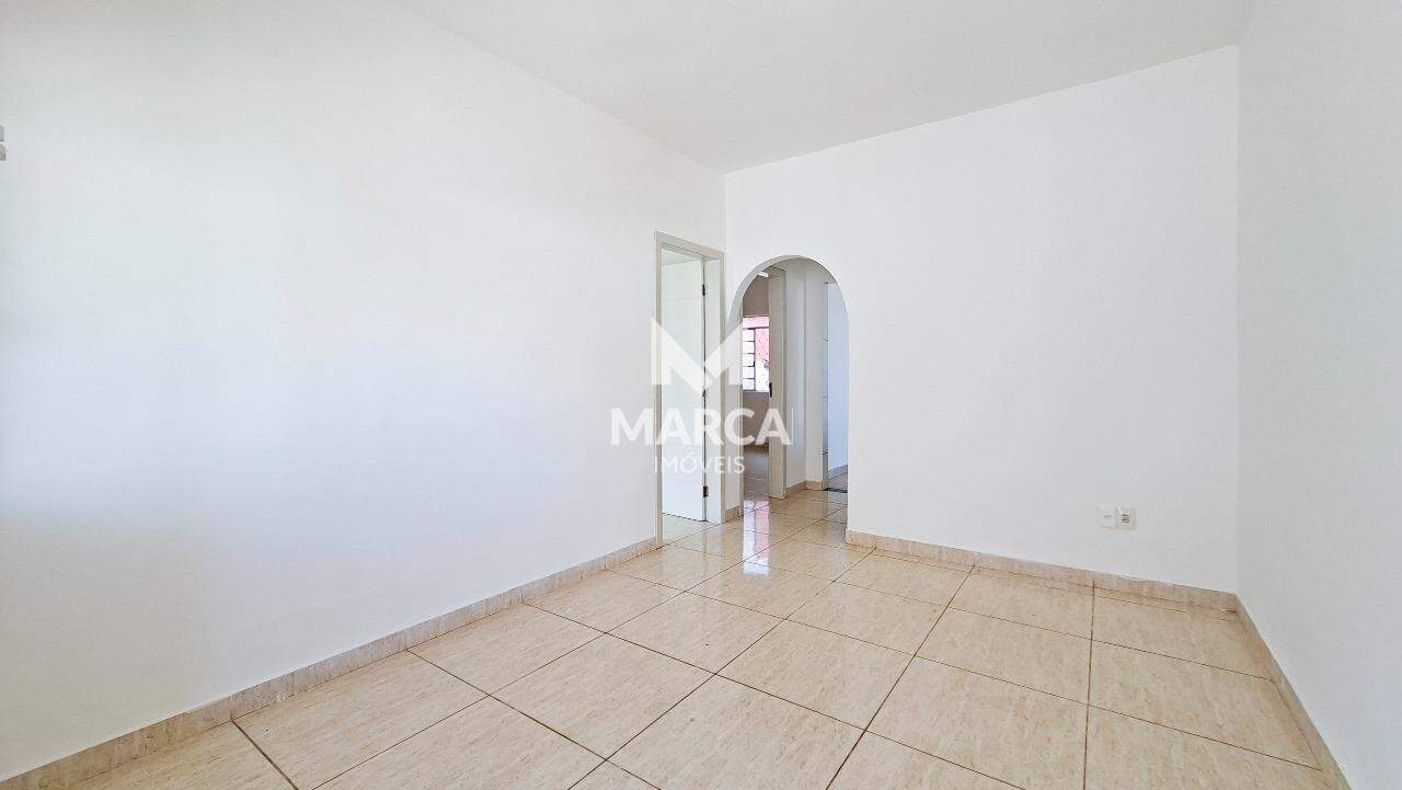 Casa para aluguel no Alpes: 
