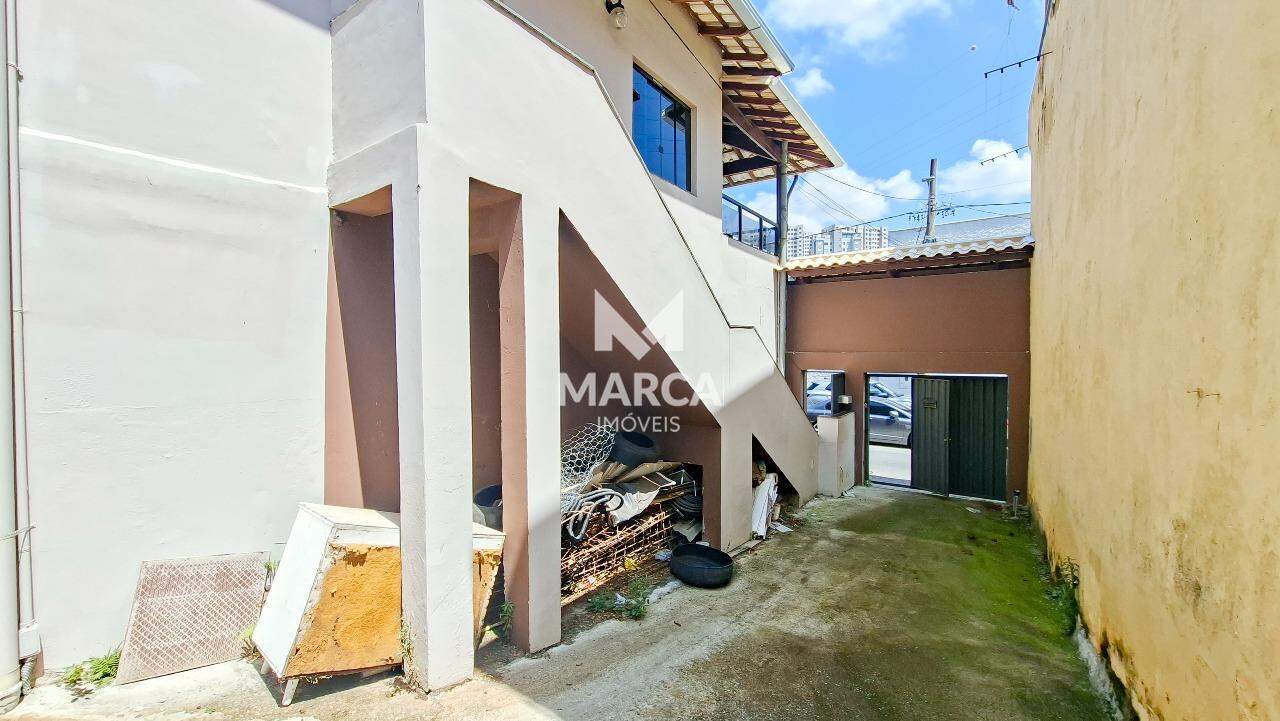 Casa para aluguel no Alpes: 