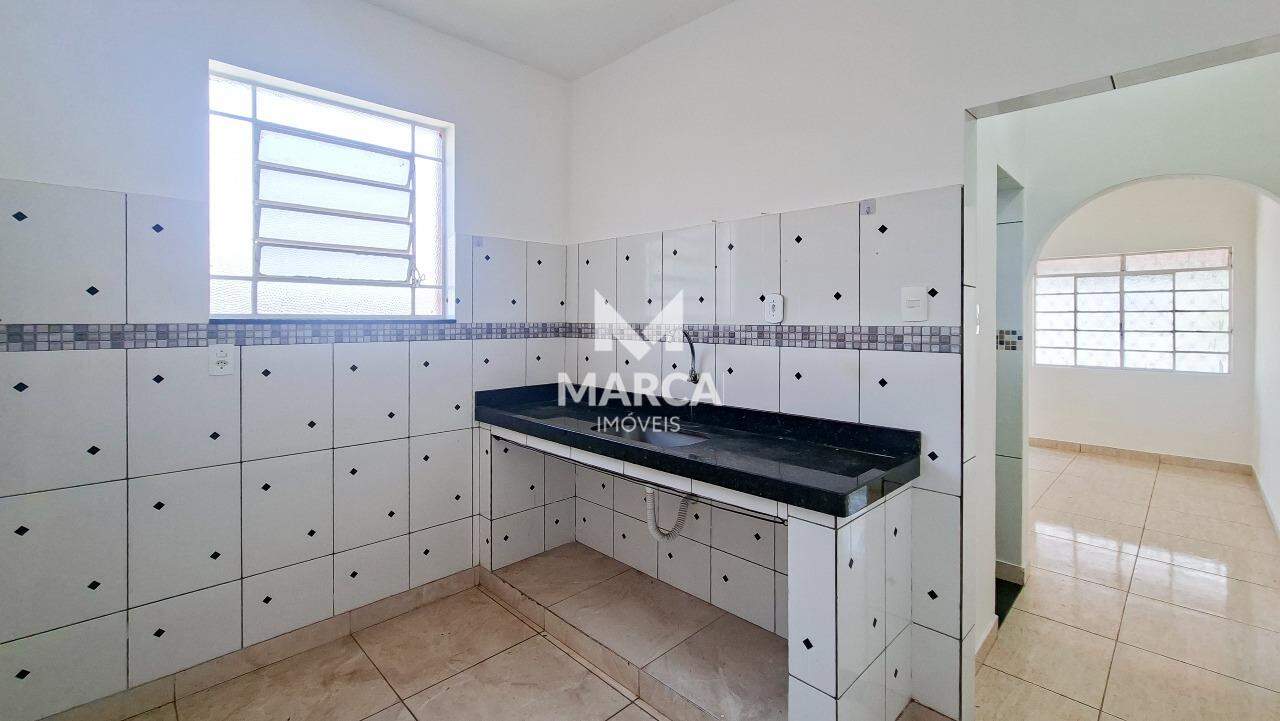 Casa para aluguel no Alpes: 