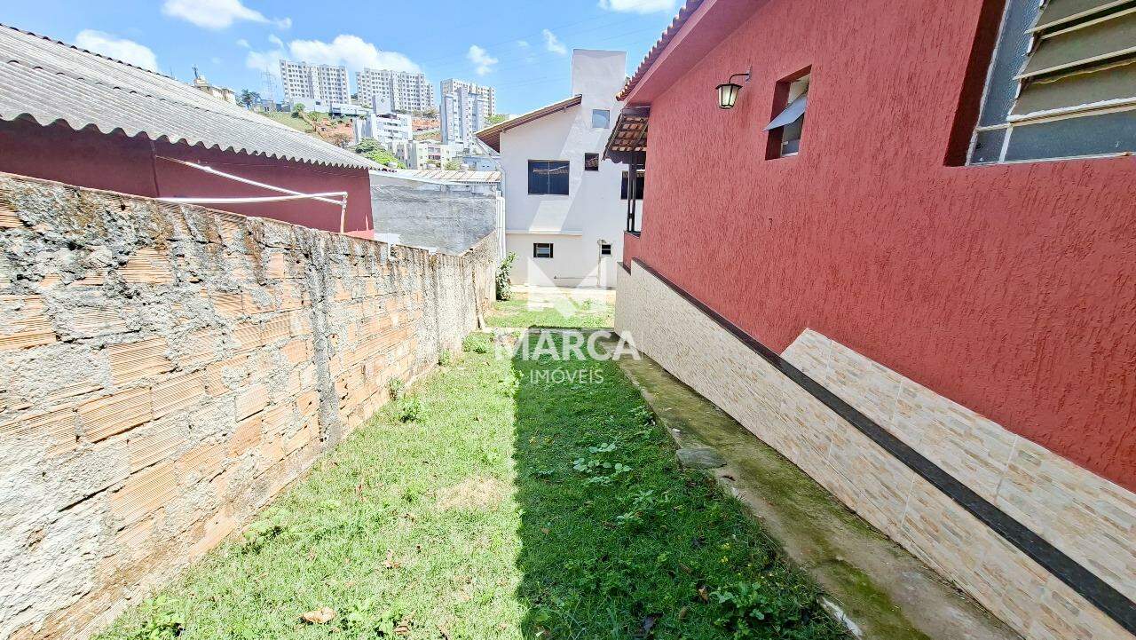 Casa para aluguel no Alpes: 