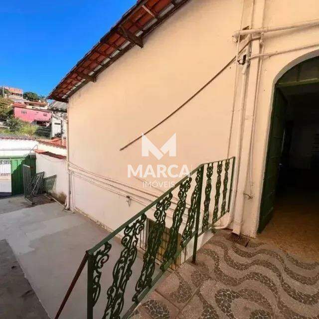 Casa para aluguel no Cachoeirinha:
