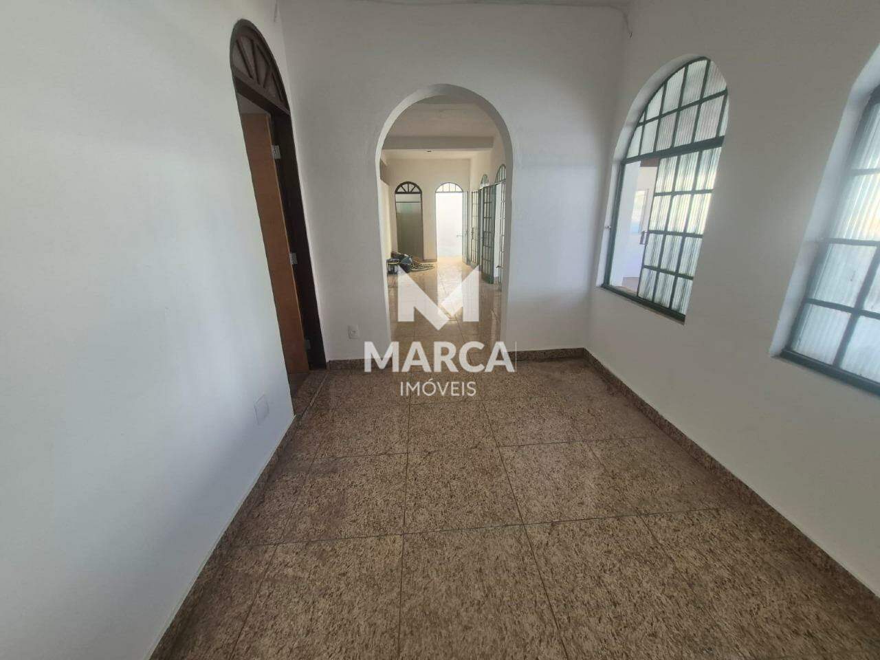 Casa para aluguel no Cachoeirinha: