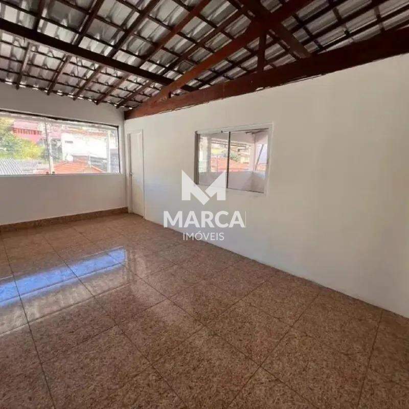 Casa para aluguel no Cachoeirinha: