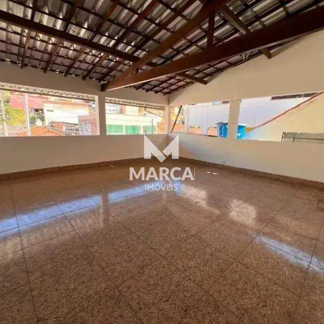 Casa para aluguel no Cachoeirinha: