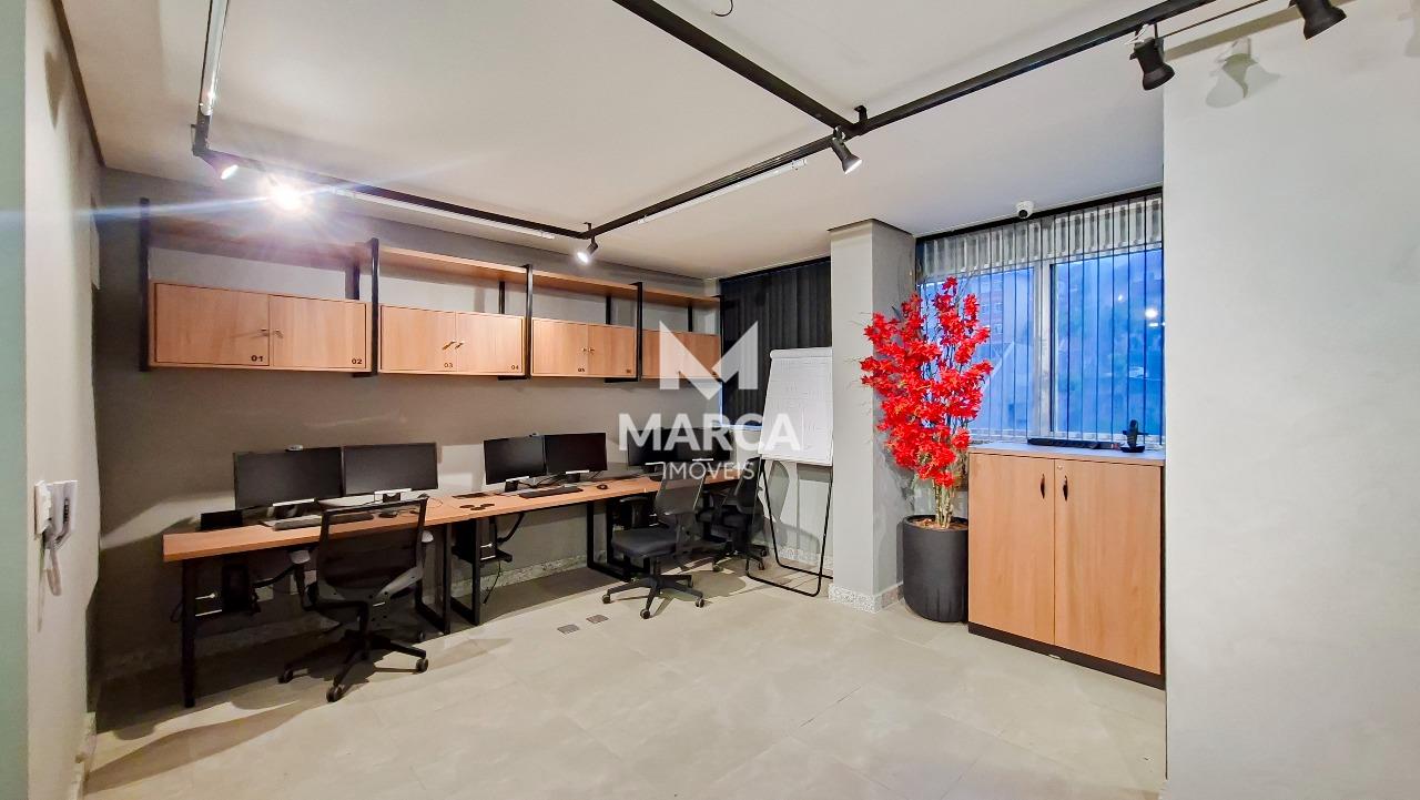 Sala para aluguel no Estoril: