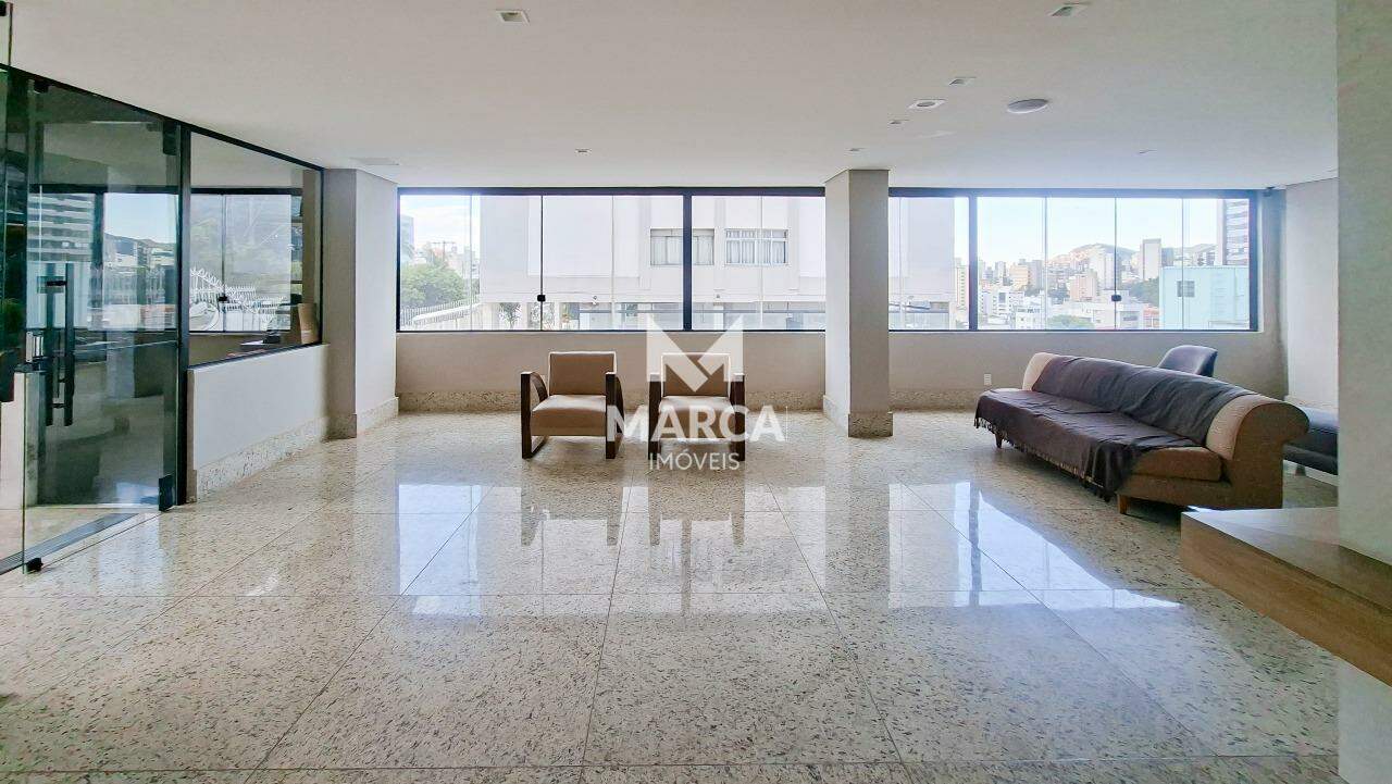Apartamento para aluguel no Sion: