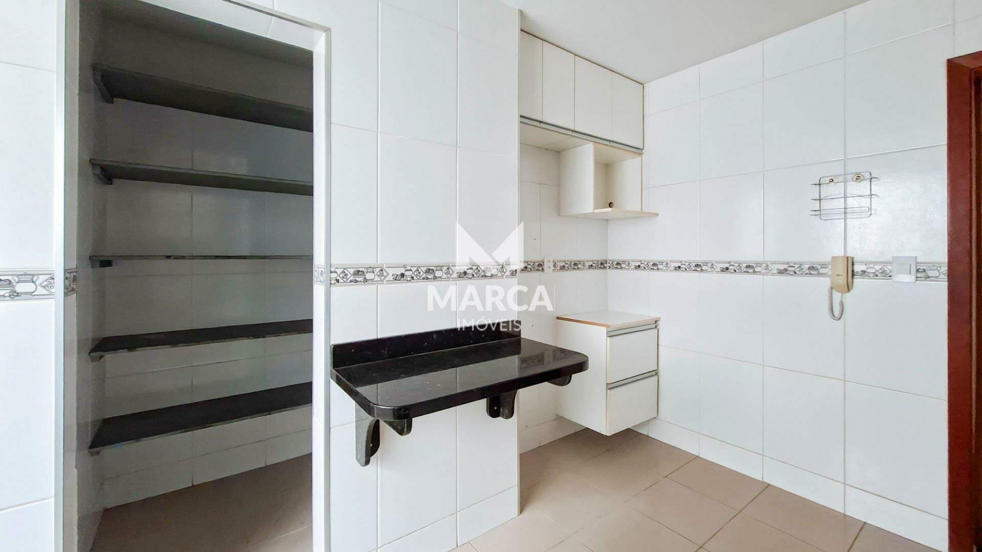 Apartamento para aluguel no Castelo: 