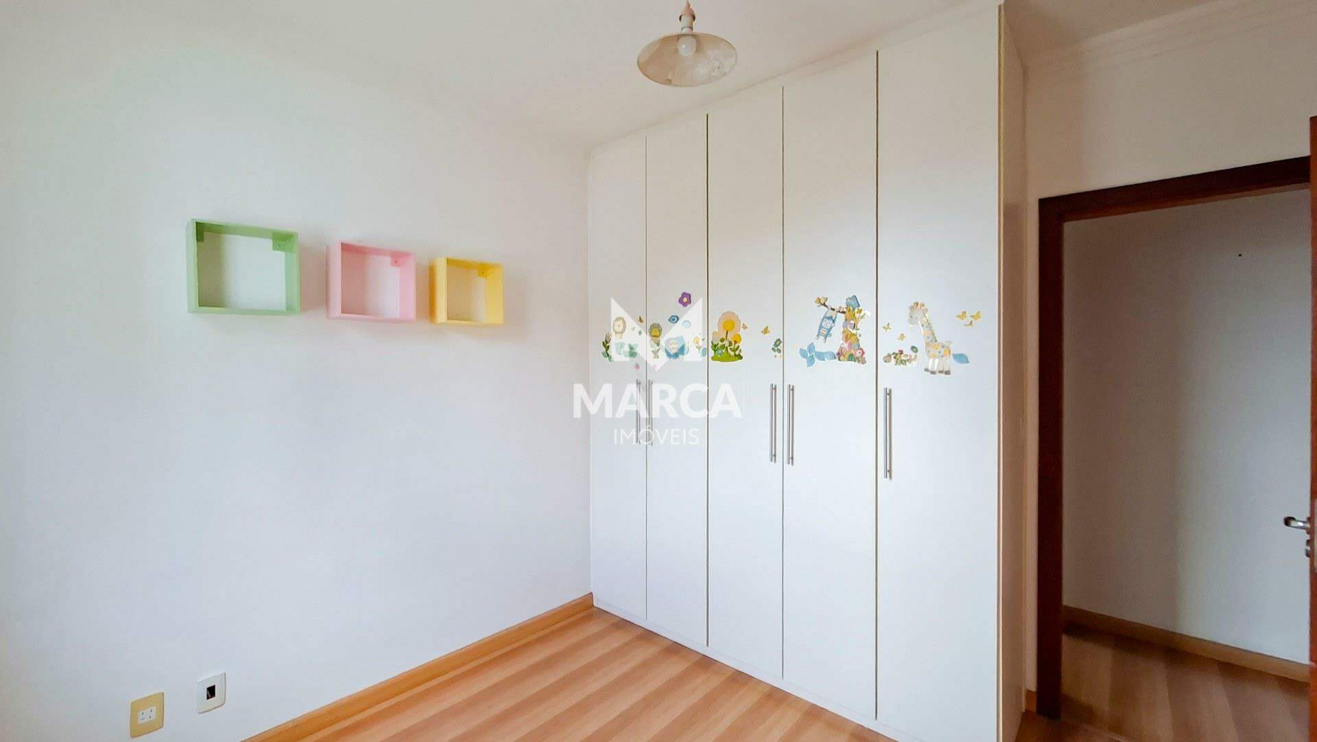 Apartamento para aluguel no Castelo: 