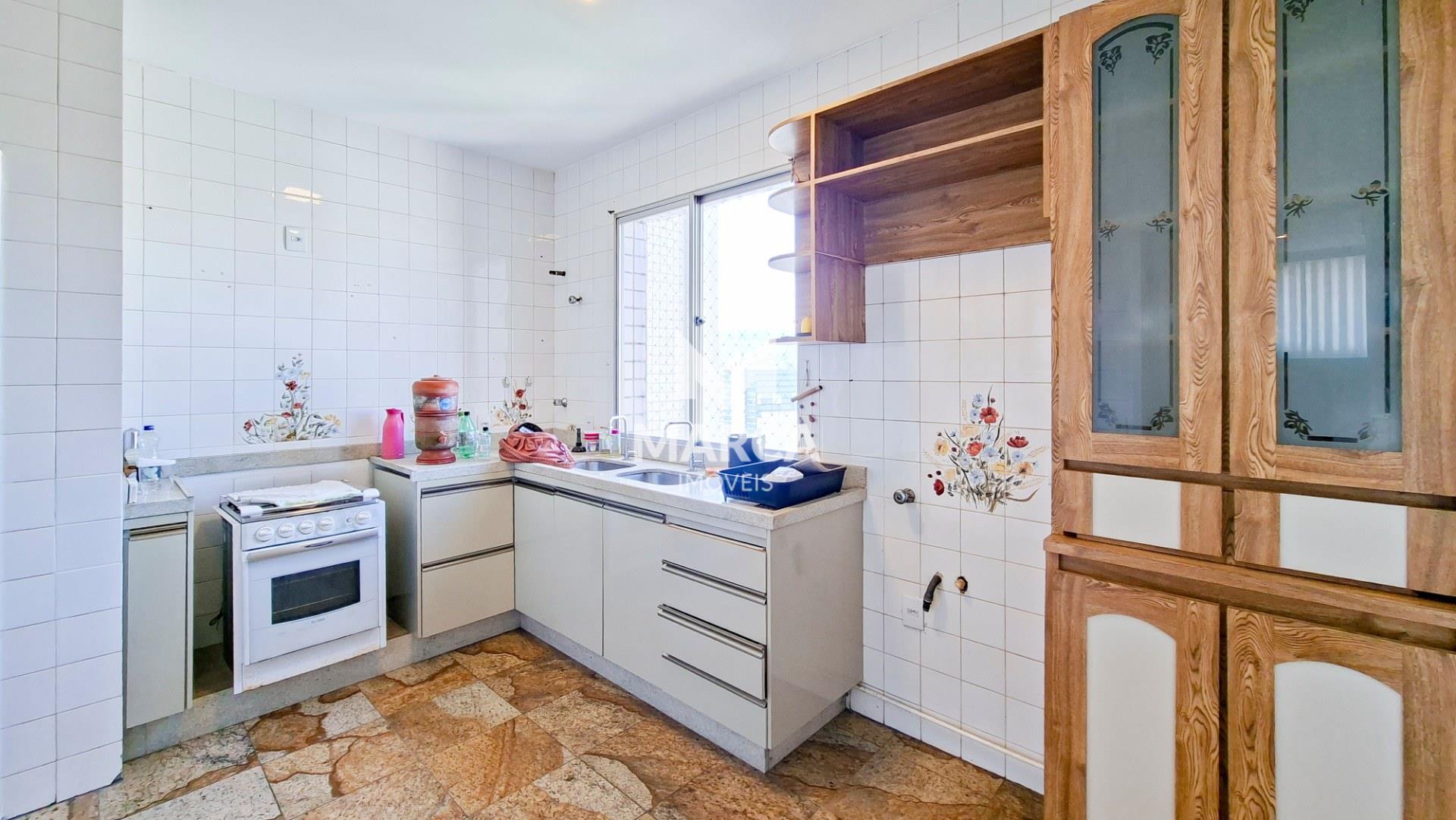 Apartamento para aluguel no Gutierrez: 