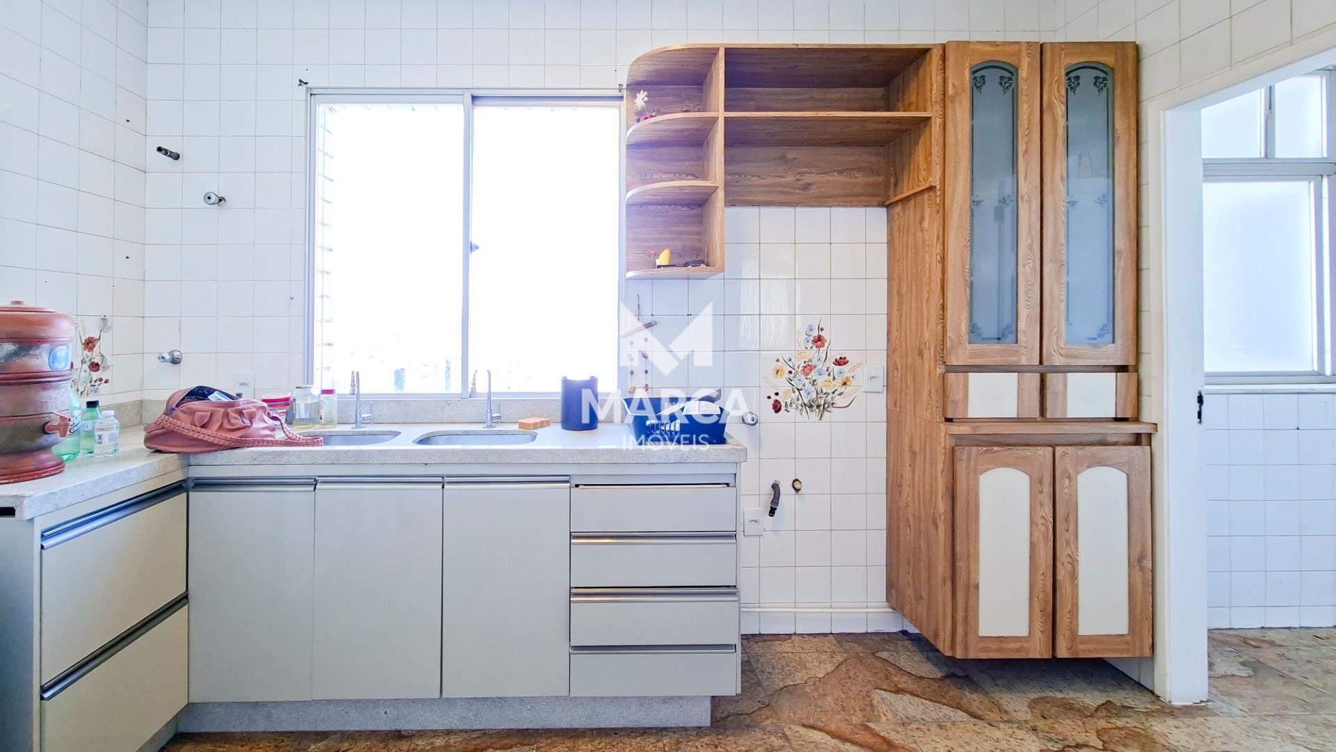 Apartamento para aluguel no Gutierrez: 