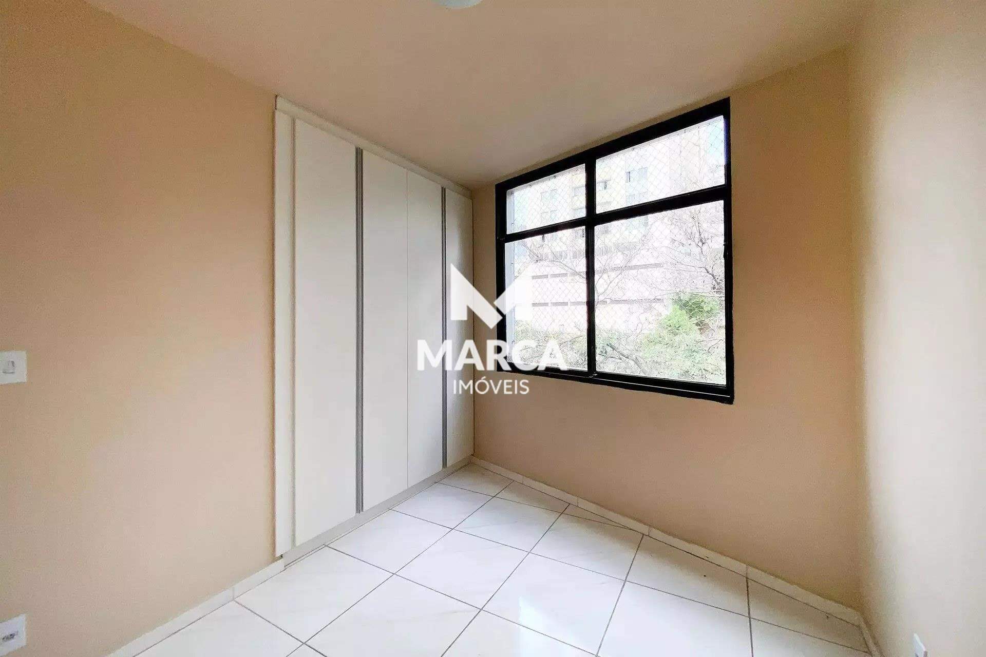 Apartamento para aluguel no Coração de Jesus: