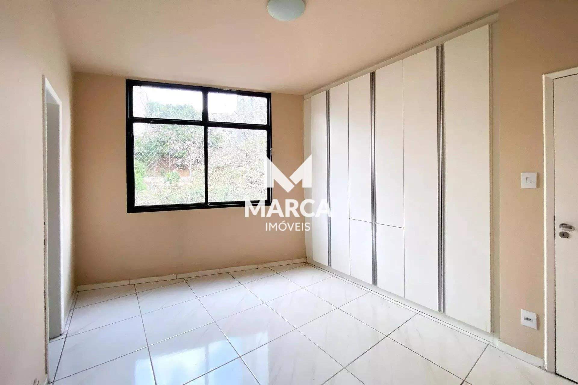 Apartamento para aluguel no Coração de Jesus: