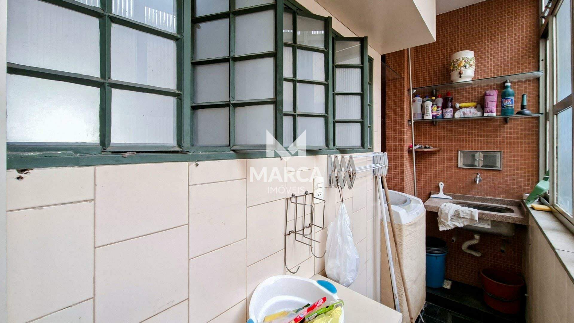 Apartamento para aluguel no Barro Preto: 