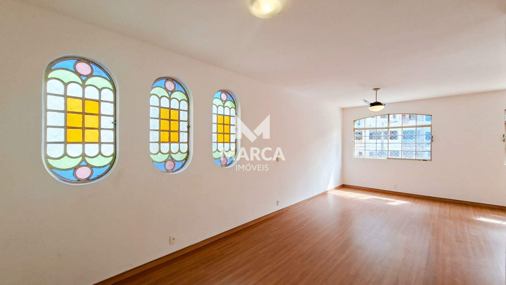 Apartamento para aluguel no Coração de Jesus: