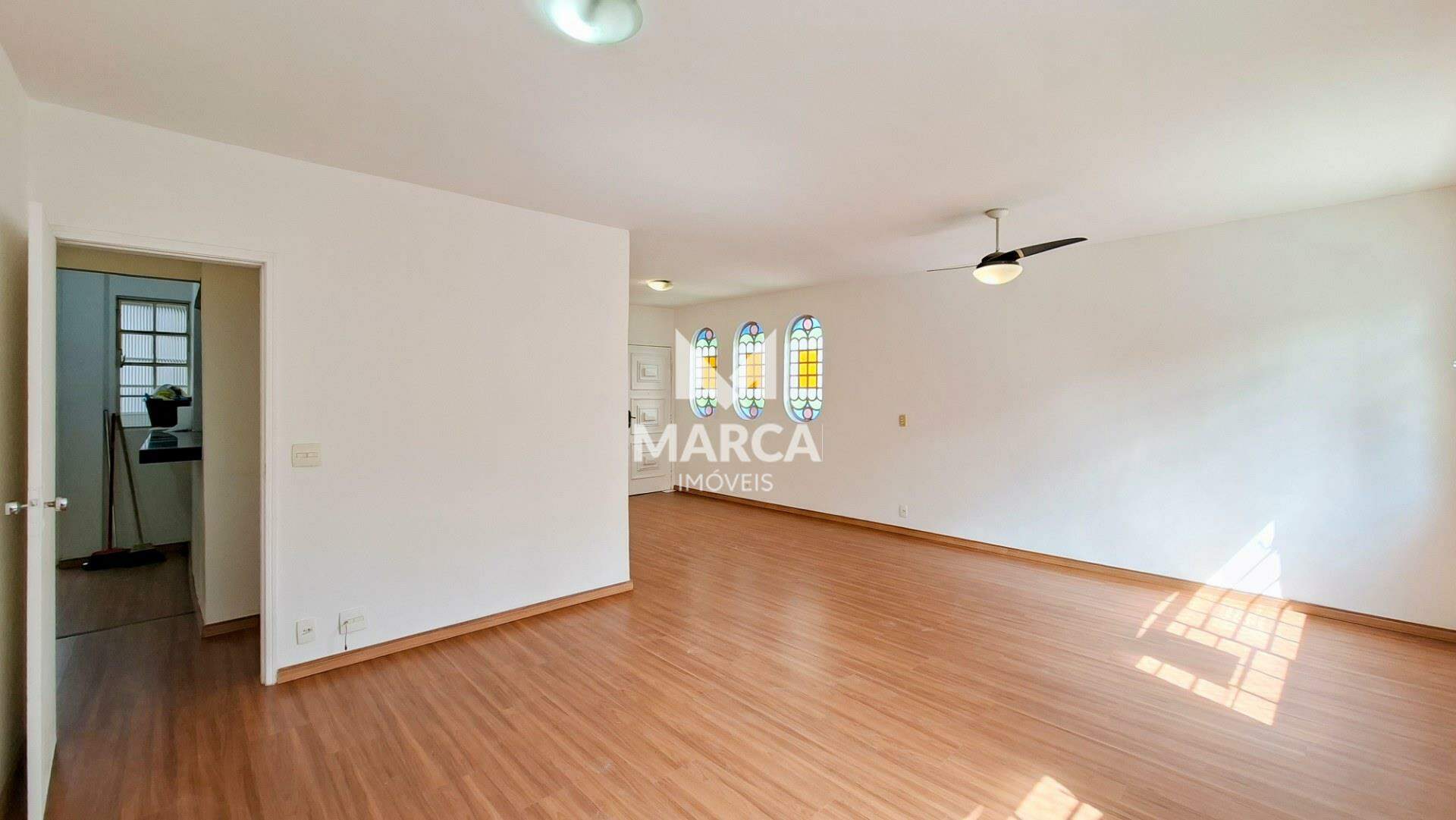 Apartamento para aluguel no Coração de Jesus: