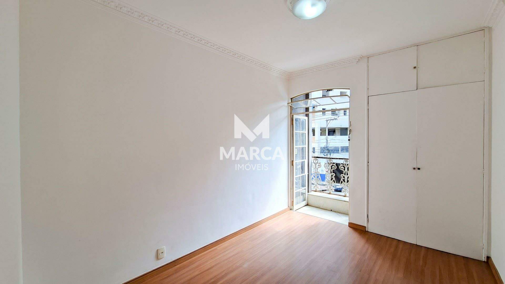 Apartamento para aluguel no Coração de Jesus: