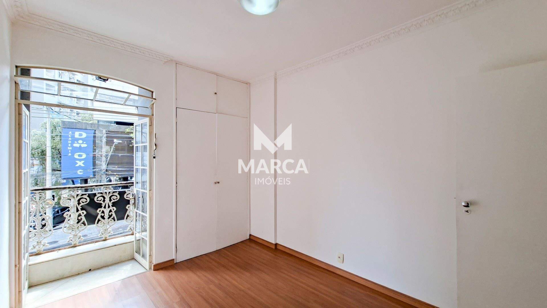 Apartamento para aluguel no Coração de Jesus:
