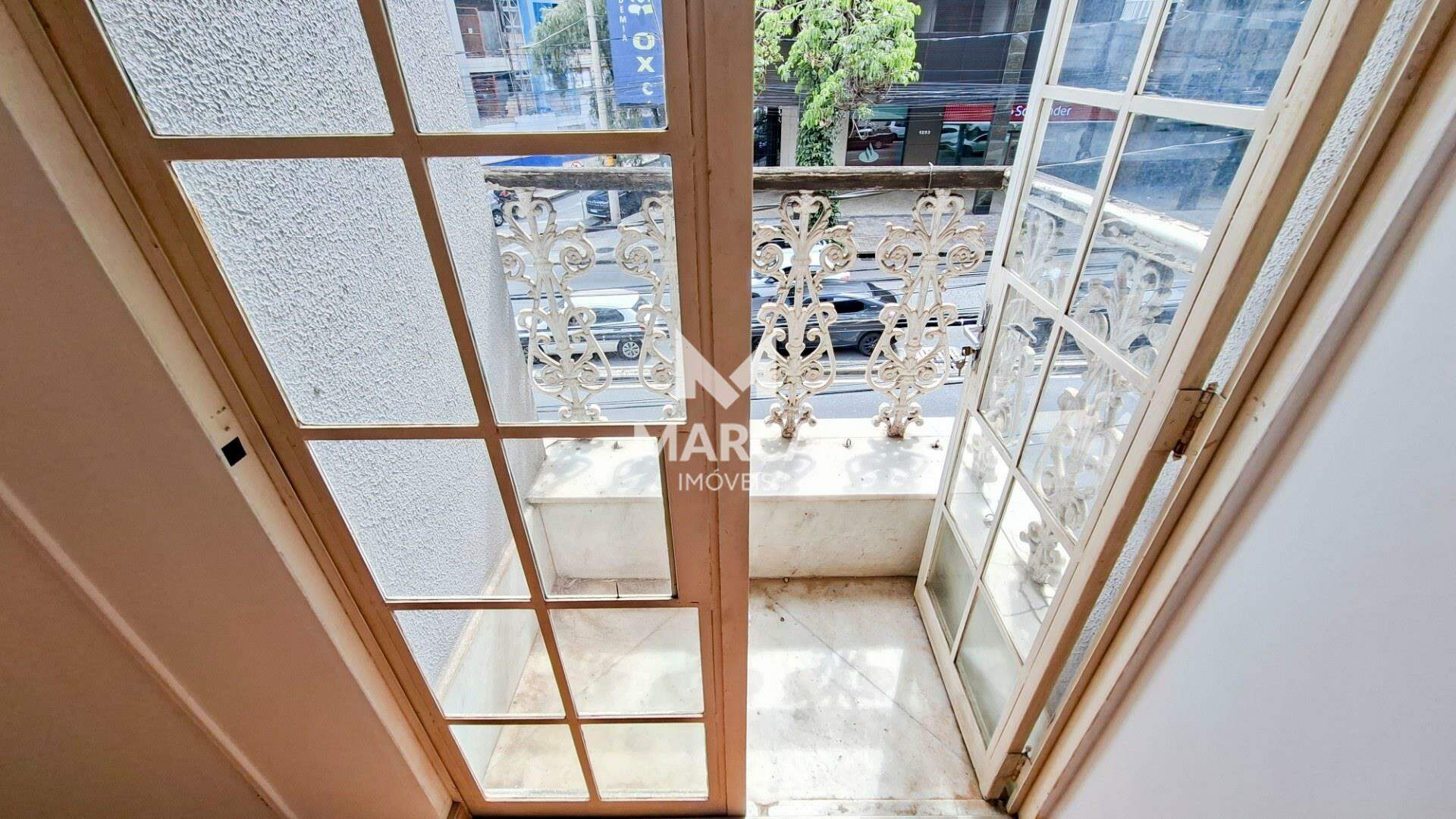 Apartamento para aluguel no Coração de Jesus: