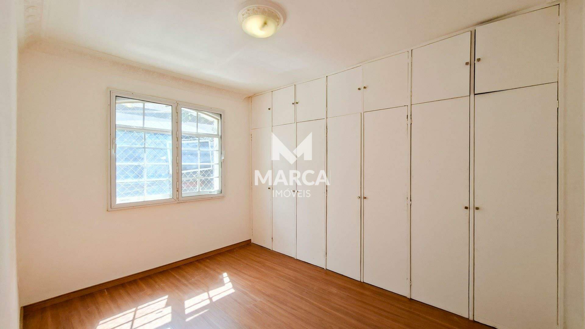 Apartamento para aluguel no Coração de Jesus: