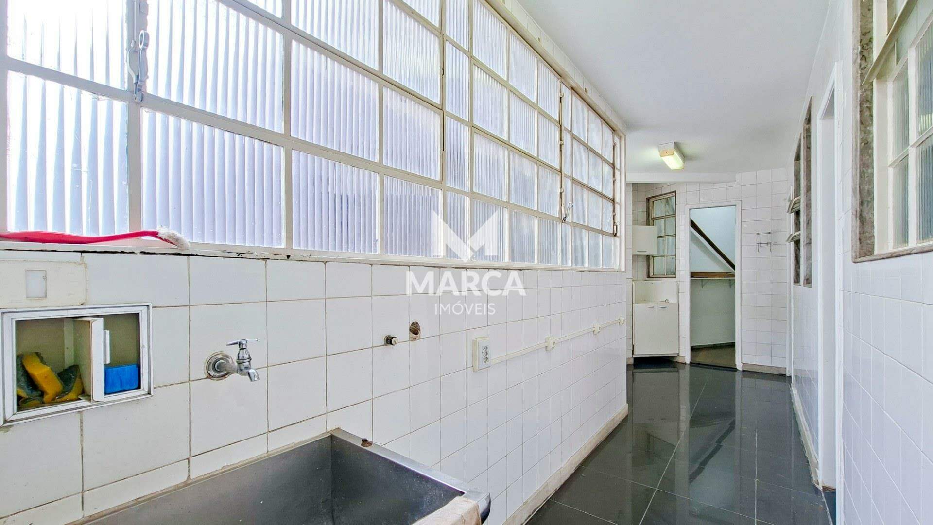 Apartamento para aluguel no Coração de Jesus: