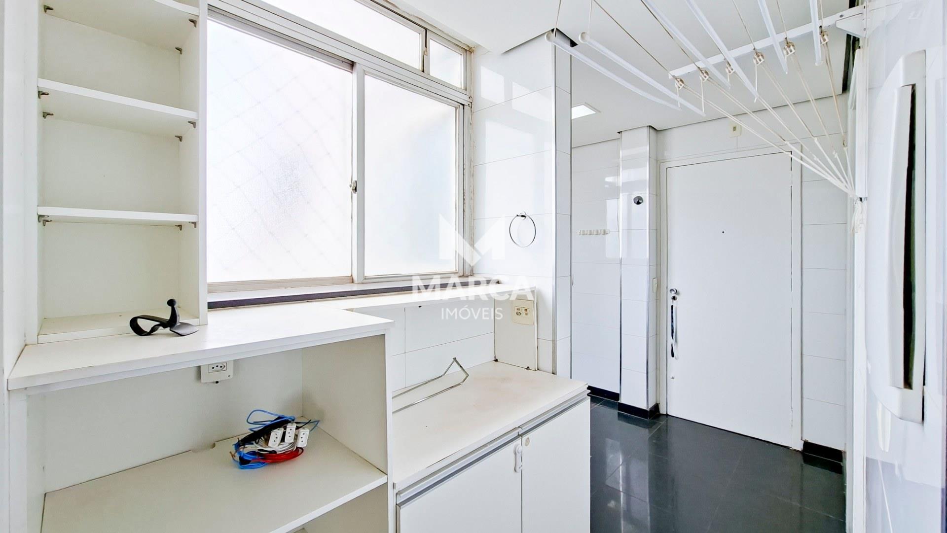 Apartamento para aluguel no Gutierrez: 