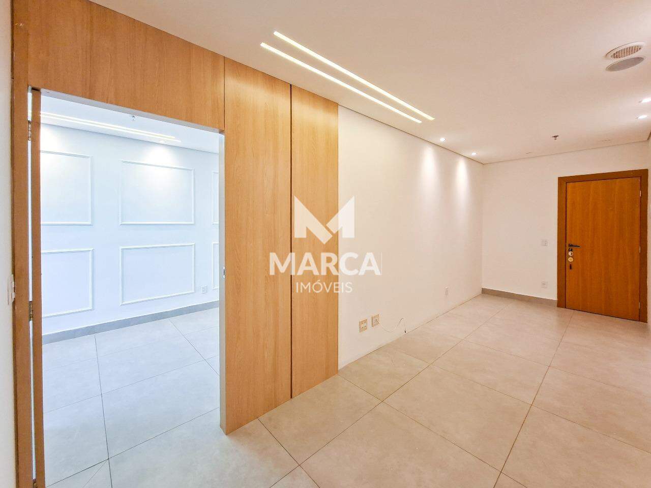 Sala para aluguel no Lourdes: