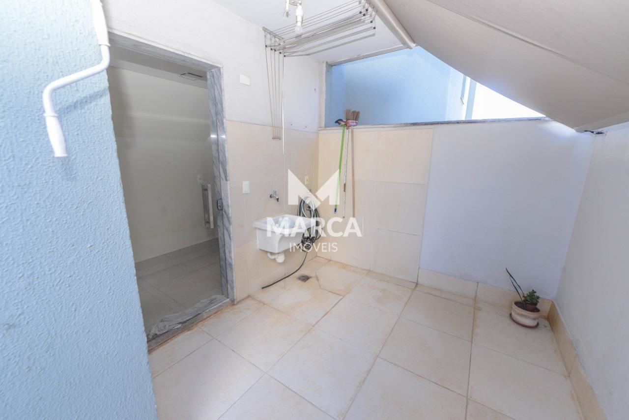 Área privativa para aluguel no Santo Antônio: 