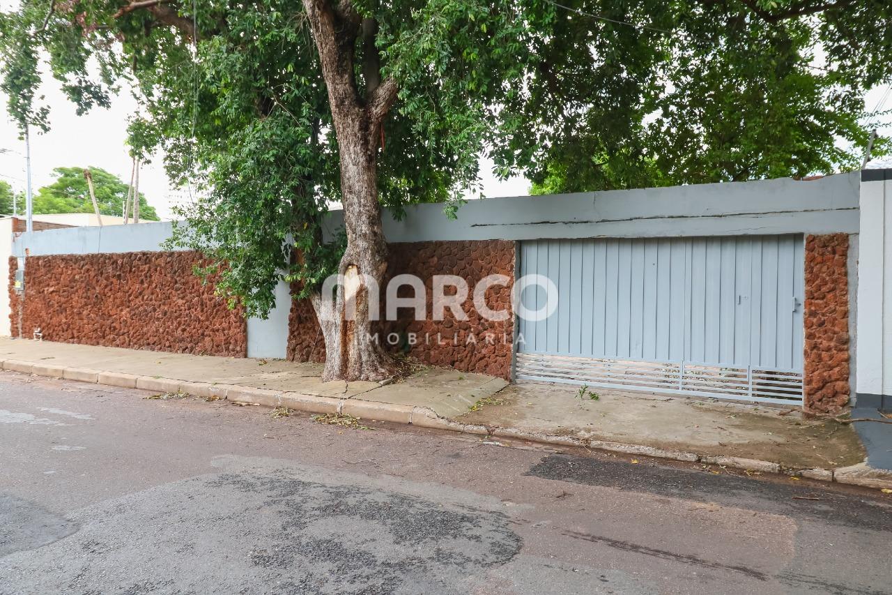 Casa Comercial de 515,6 m²
