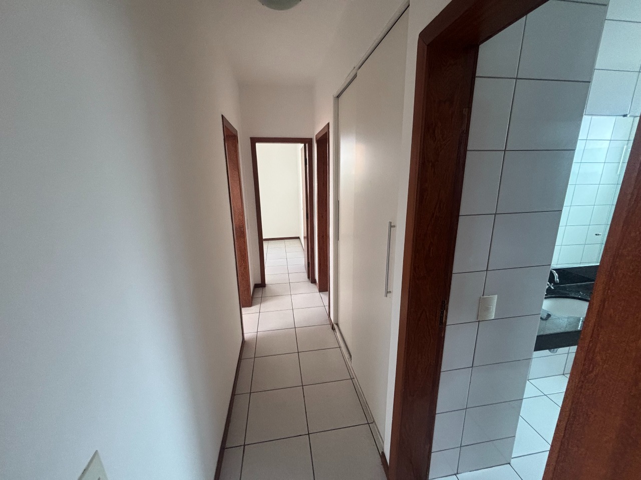 Apartamento para aluguel no Brasiléia: 