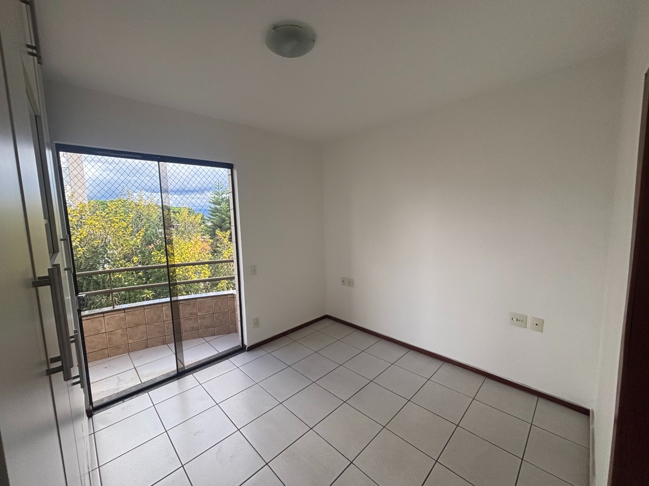 Apartamento para aluguel no Brasiléia: 