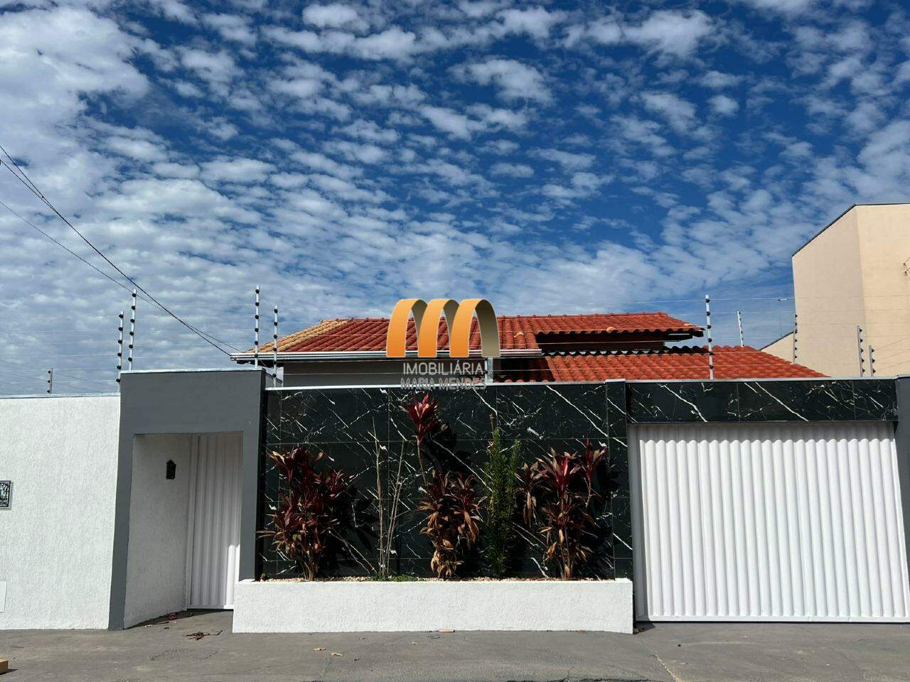 Casa Residencial para aluguel no Pq dos Pirineus: 