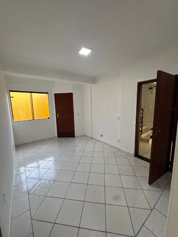 Apartamento para aluguel no Vila Santa Isabel: 