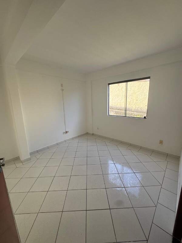 Apartamento para aluguel no Vila Santa Isabel: 