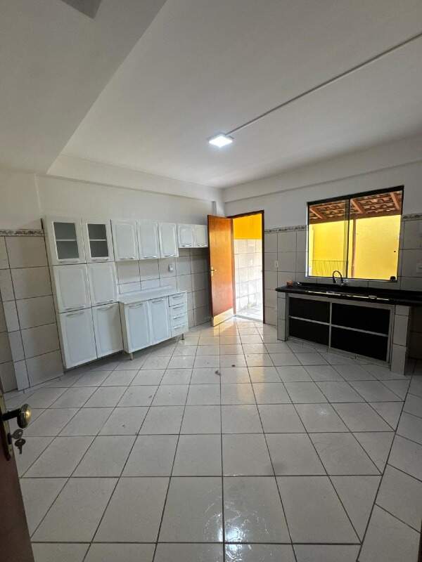 Apartamento para aluguel no Vila Santa Isabel: 