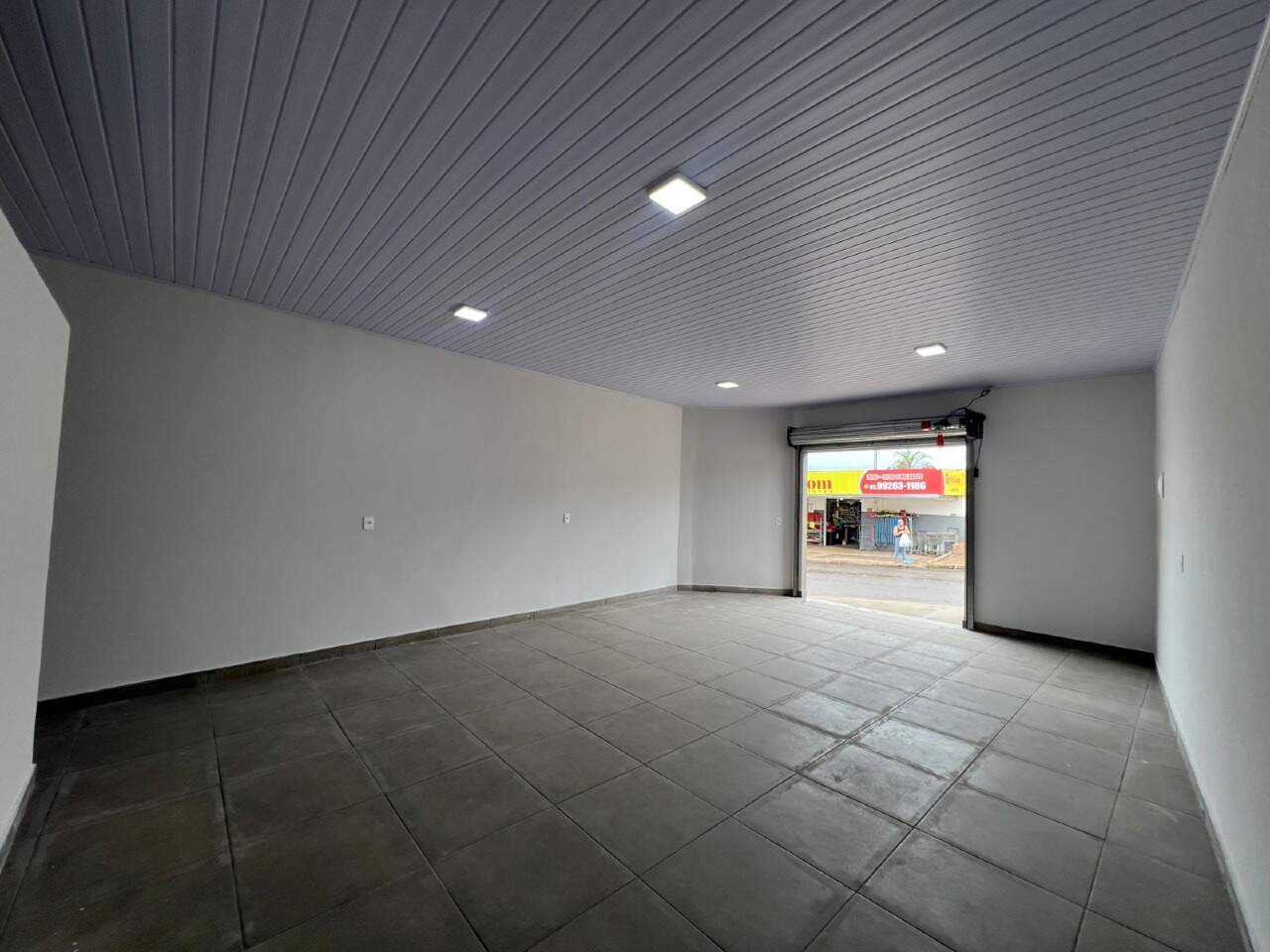Sala para aluguel no Jardim Europa I e II: 
