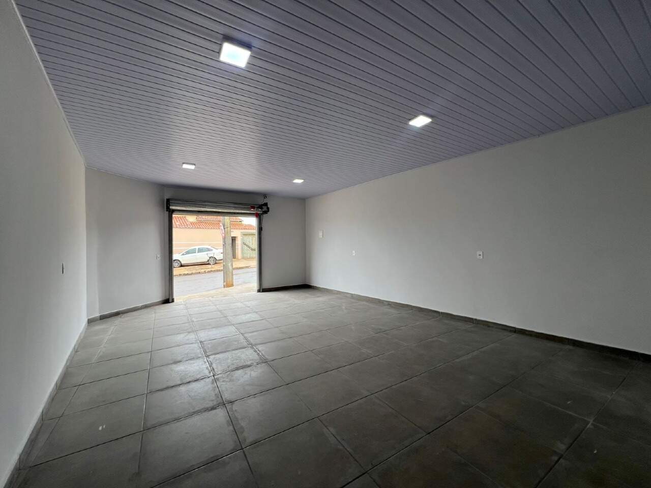 Sala para aluguel no Jardim Europa I e II: 