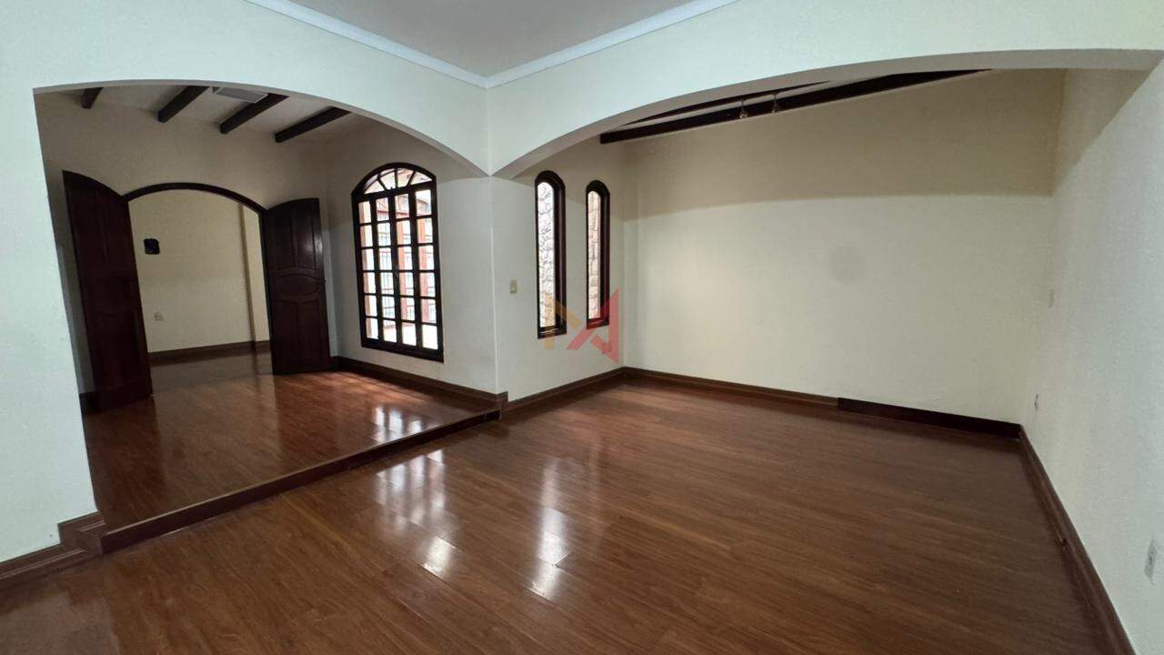 Casa à venda no Centro de Vila Velha: 