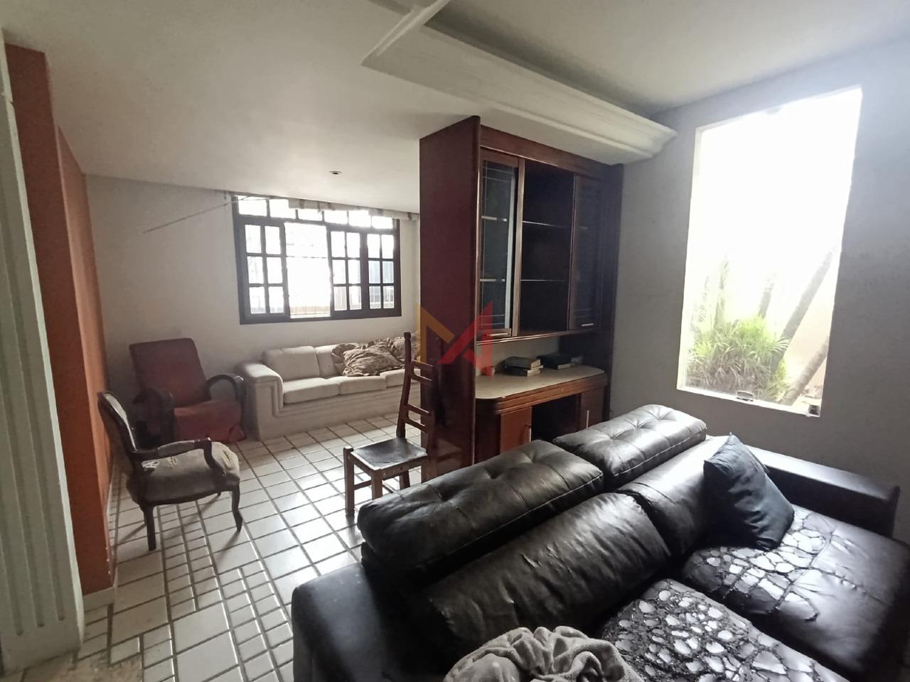 Casa à venda no PRAIA DA COSTA: 