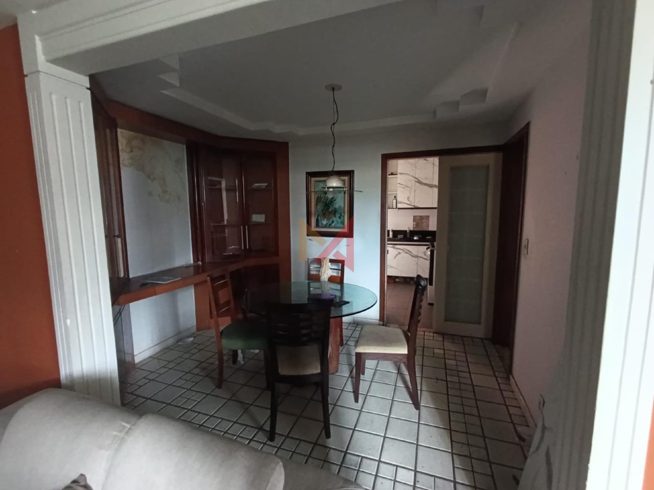 Casa à venda no PRAIA DA COSTA: 