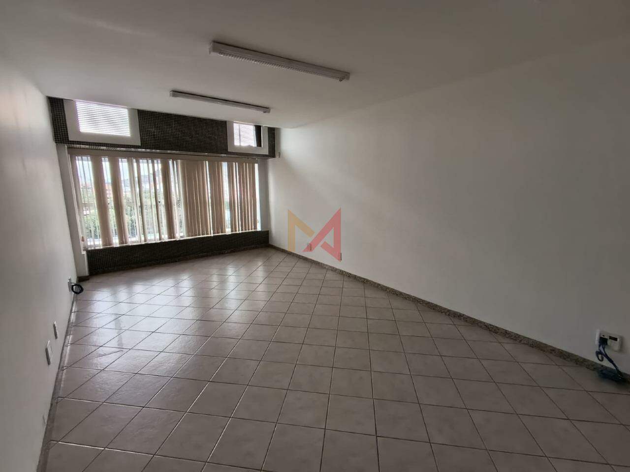 Sala para aluguel no CENTRO: 