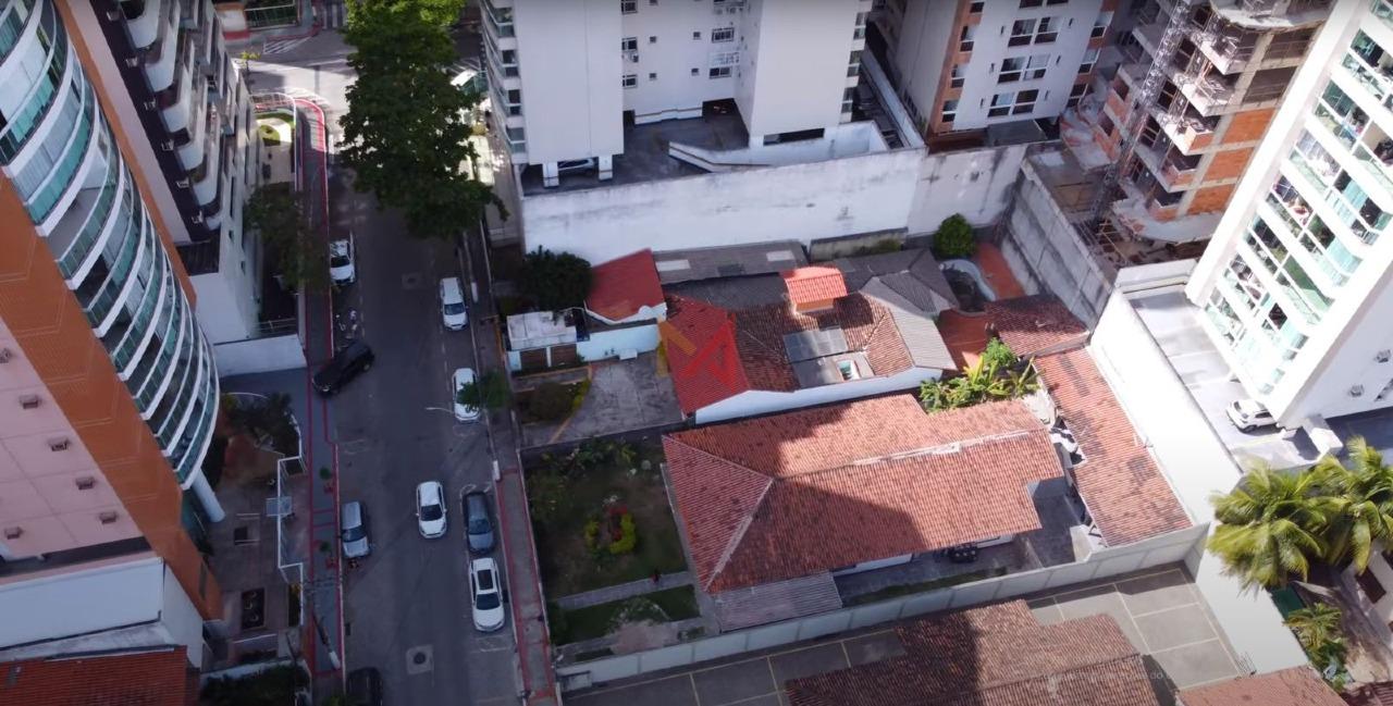 Casa à venda no PRAIA DA COSTA: 