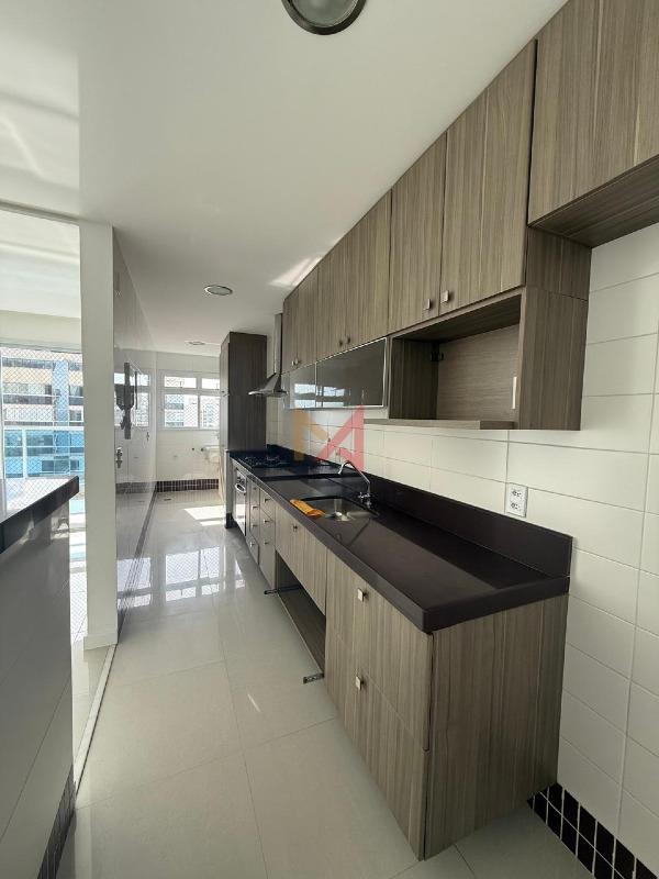 Apartamento para aluguel no Itapuã: 