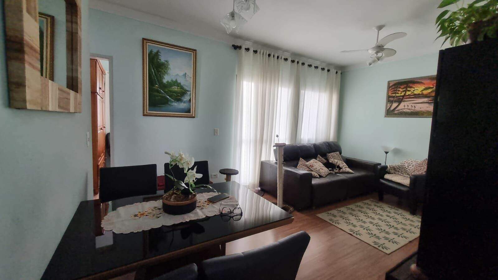 Apartamento à venda no Planalto: 